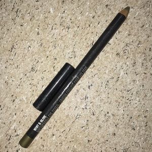 MAC Softsparkle Pencil in Mint & Olive